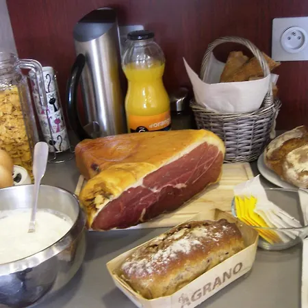 Alojamento de Acomodação e Pequeno-almoço Del Matin Calme